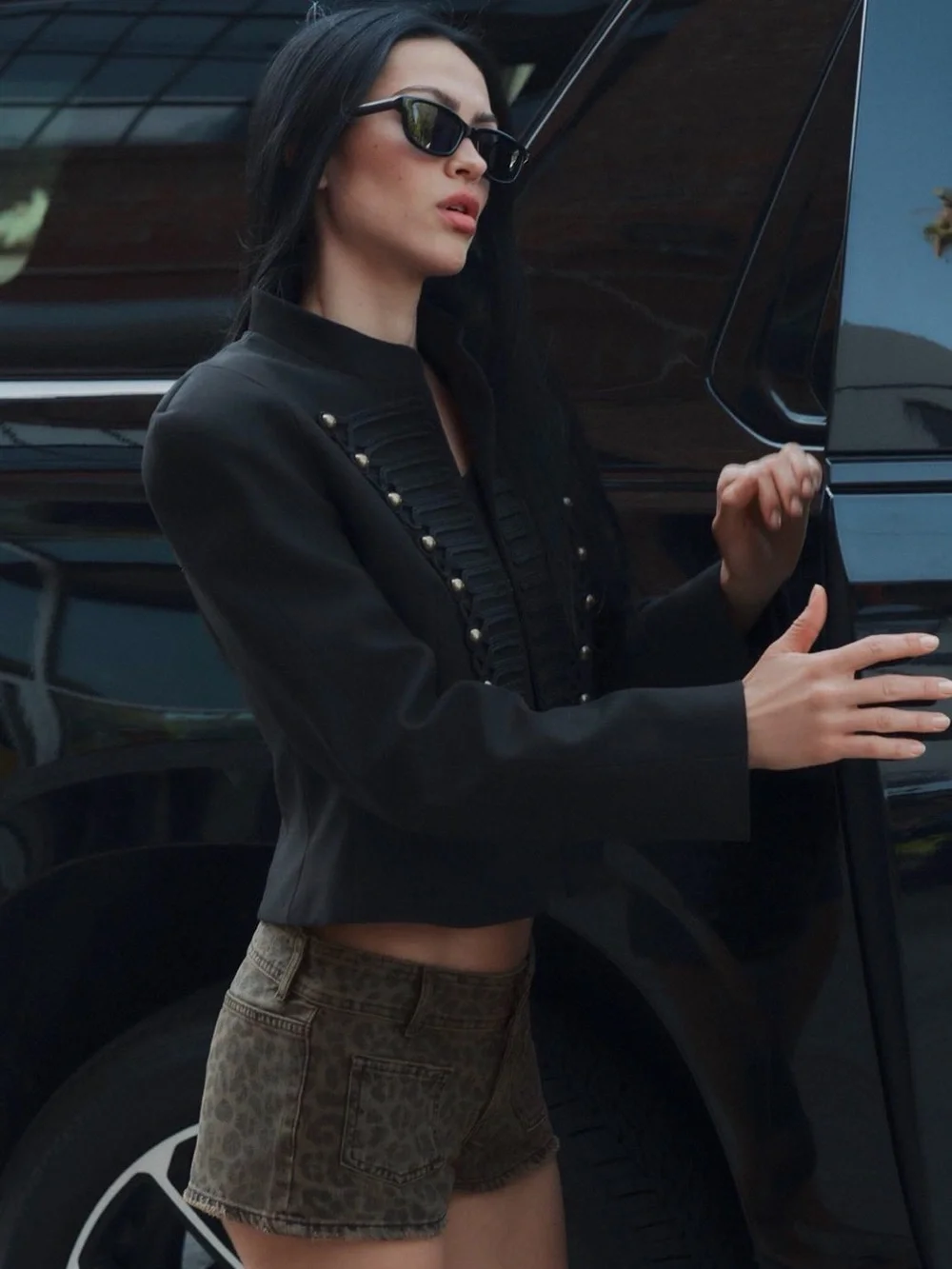NWT ZARA FITTED BLAZER WITH SHOULDER PADS SIZE XS